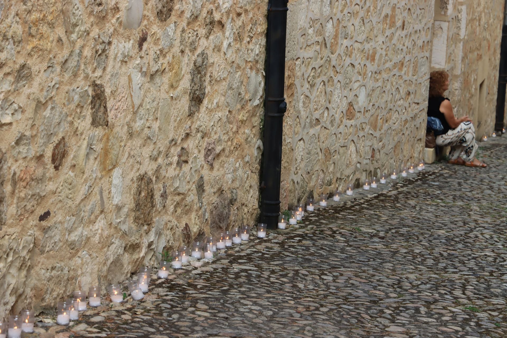 La noche de las velas en Pedraza, en imágenes