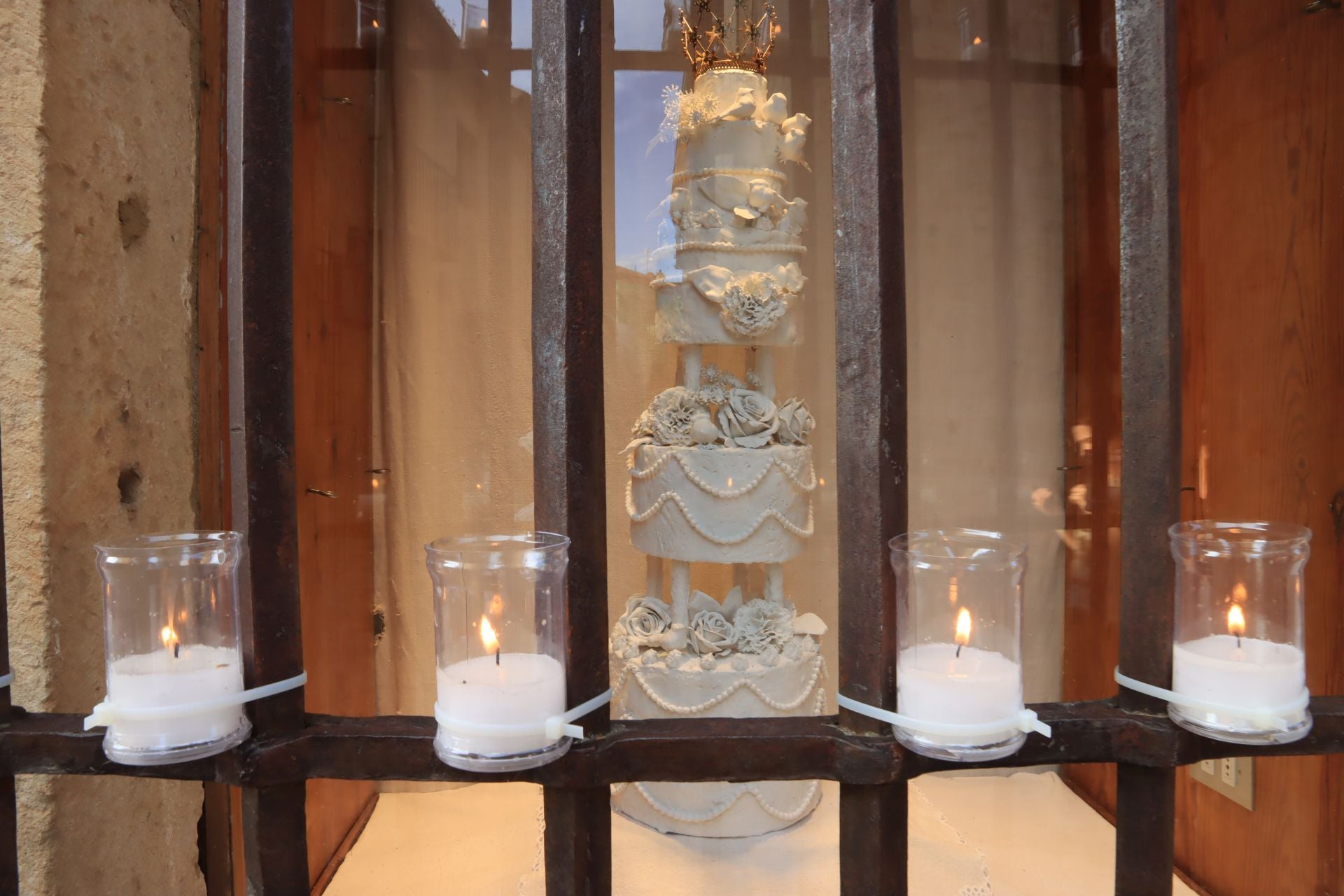 La noche de las velas en Pedraza, en imágenes