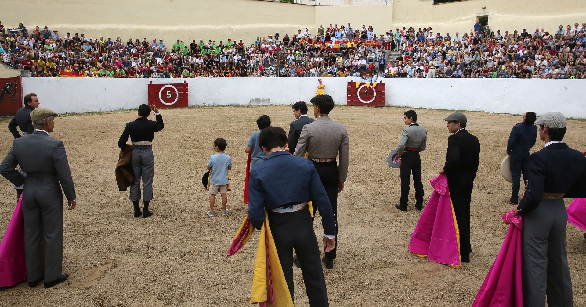 Fotografías del festejo taurino en Prádena