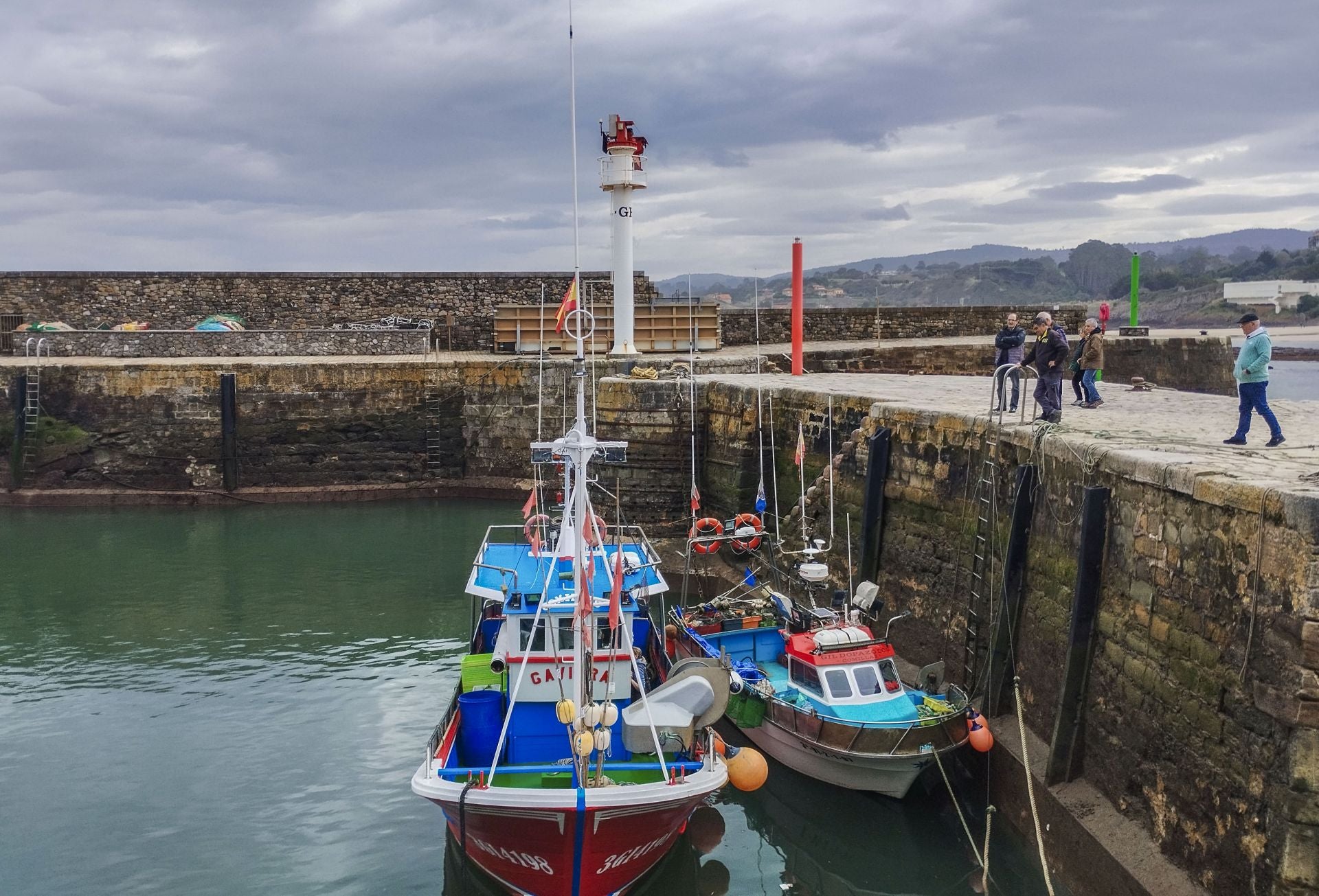 Barcos pesqueros en Cantabria