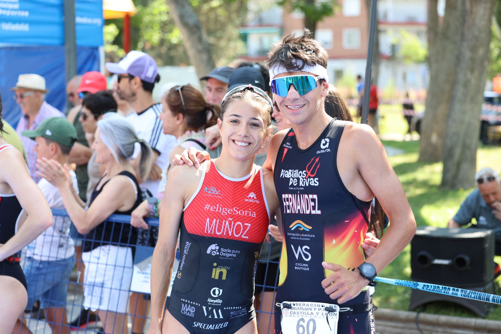 Doscientos atletas prueban su resistencia en la XXVII edición del Triatlón Ciudad de Valladolid