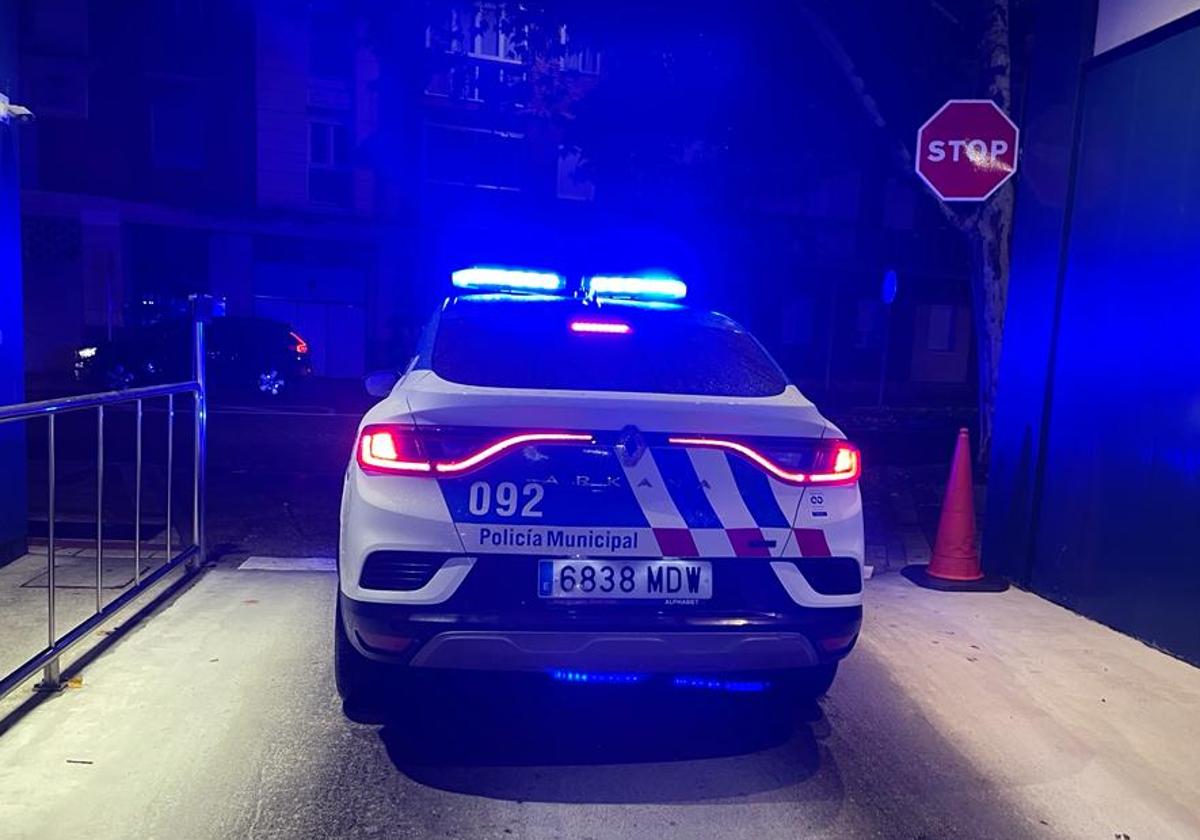 Una patrulla de la Policía Municipal, en una imagen de archivo.