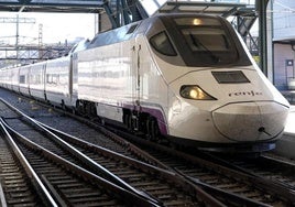 Un AVE en la estación de trenes de Valladolid, en una imagen de archivo.