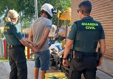 Detenidos dos repartidores tras una brutal pelea por una discusión de tráfico