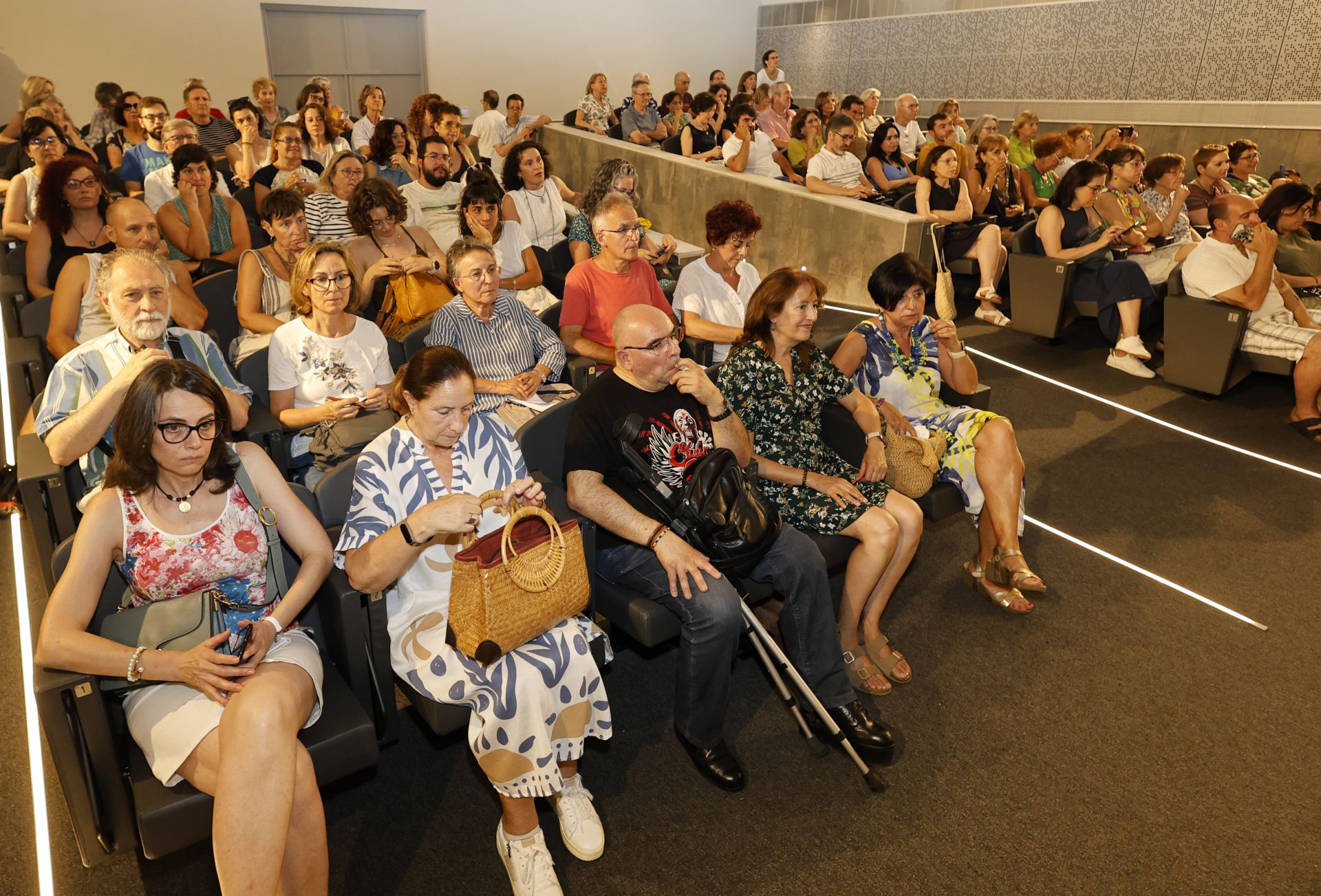 La neurocientífica Nazareth Castellanos abarrota el Centro Cultural de Palencia