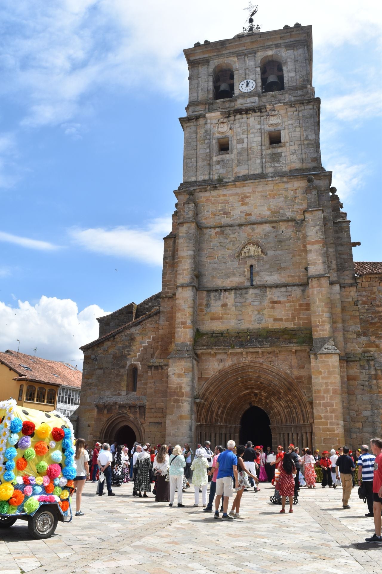 Aguilar funde la feria gastronómica con las sevillanas