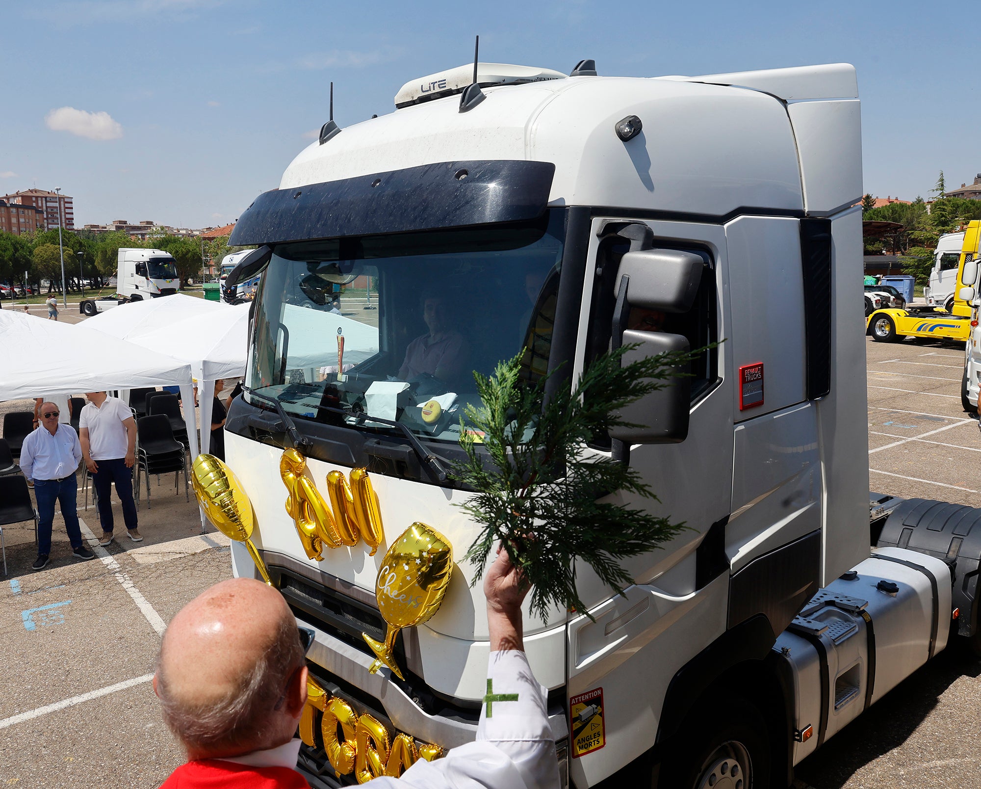 Los transportistas celebran un San Cristóbal