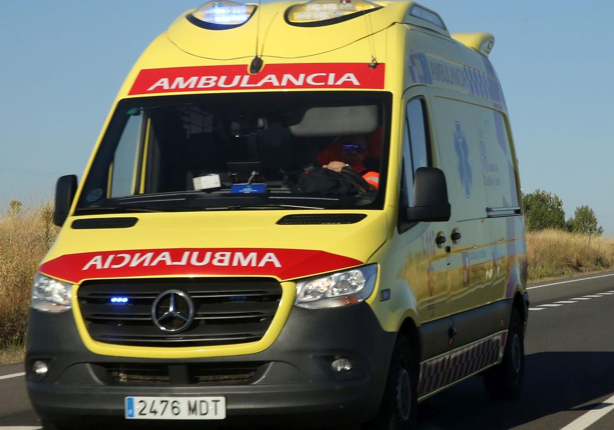 Ambulancia del servicio de emergencias 112 de Castilla y León.