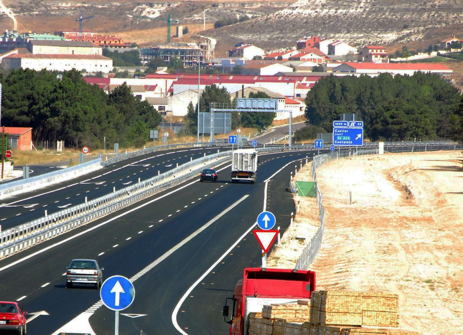 Condenado por agredir y abandonar a dos prostitutas en la autovía entre Segovia y Valladolid