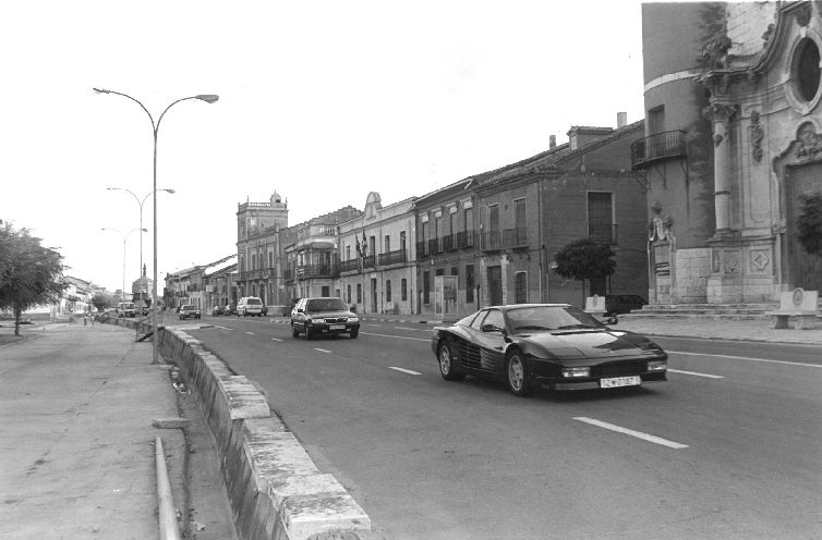 Calle principal de Rueda.