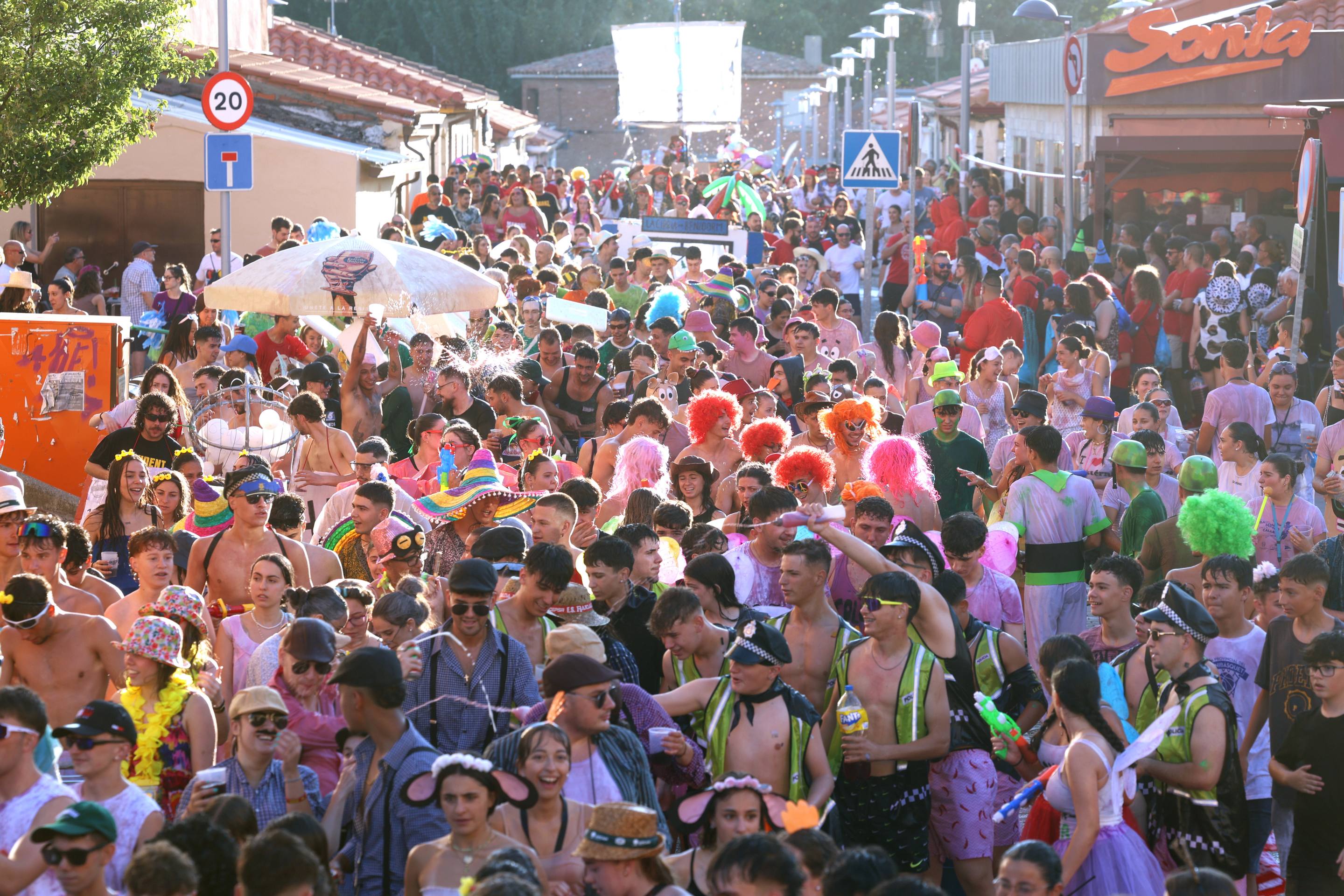 El pregón de las fiestas de La Cistérniga, en imágenes