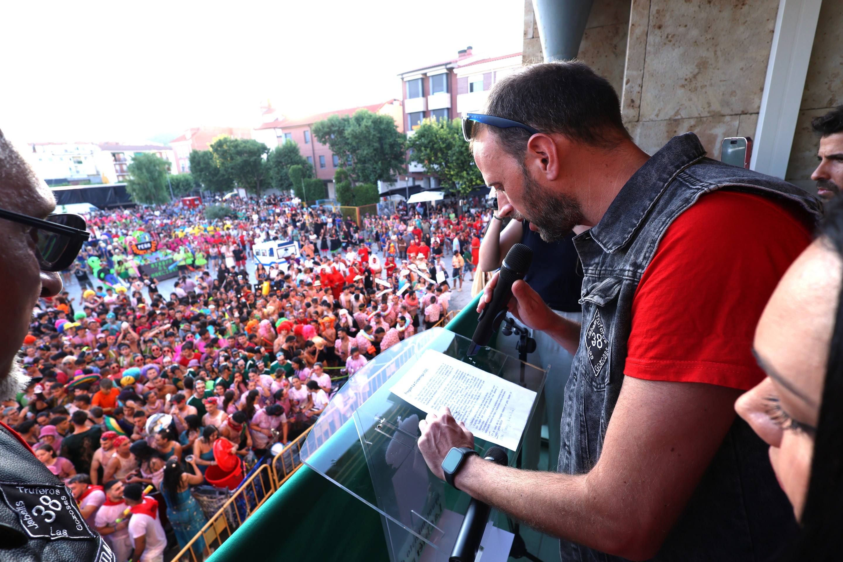 El pregón de las fiestas de La Cistérniga, en imágenes