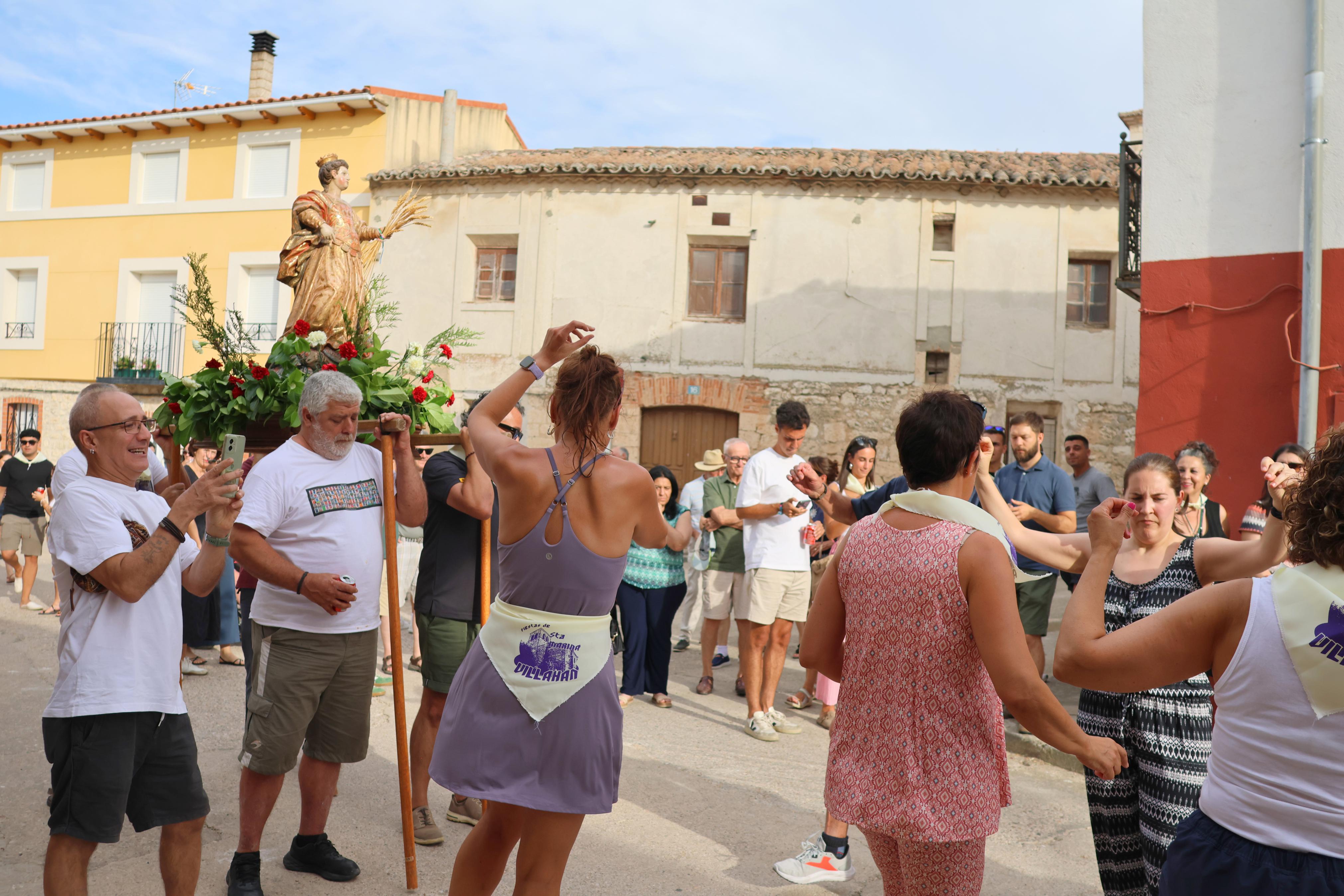 Villahán danza a Santa Marina