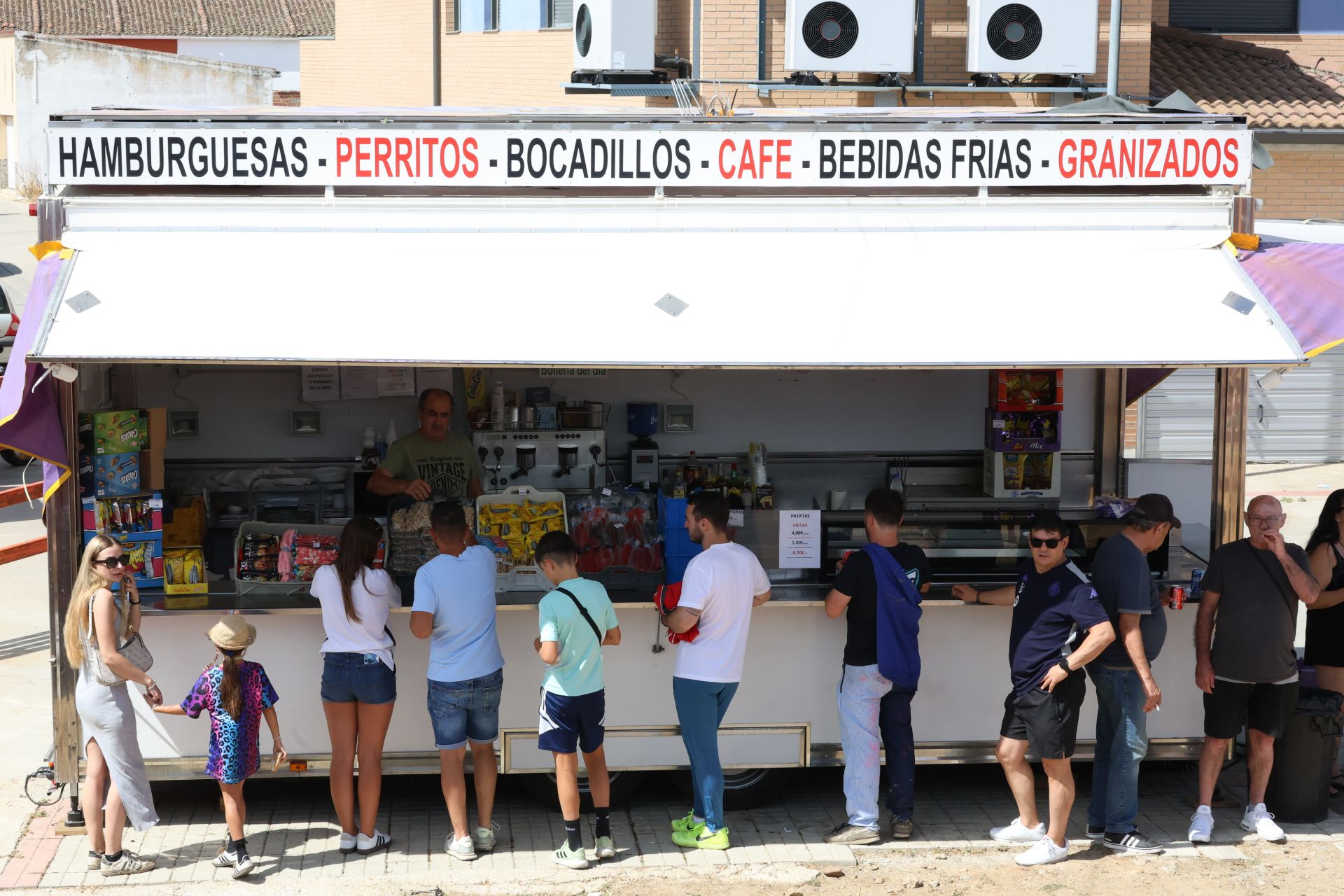 Encierro en las fiestas de Matapozuelos