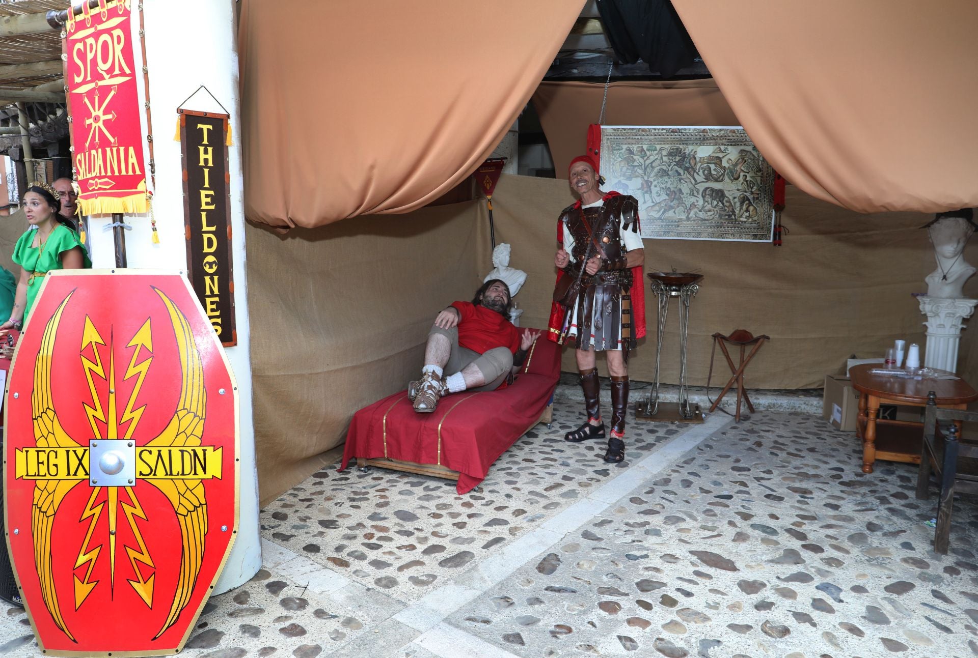 Saldaña vuelve a la antigua Roma