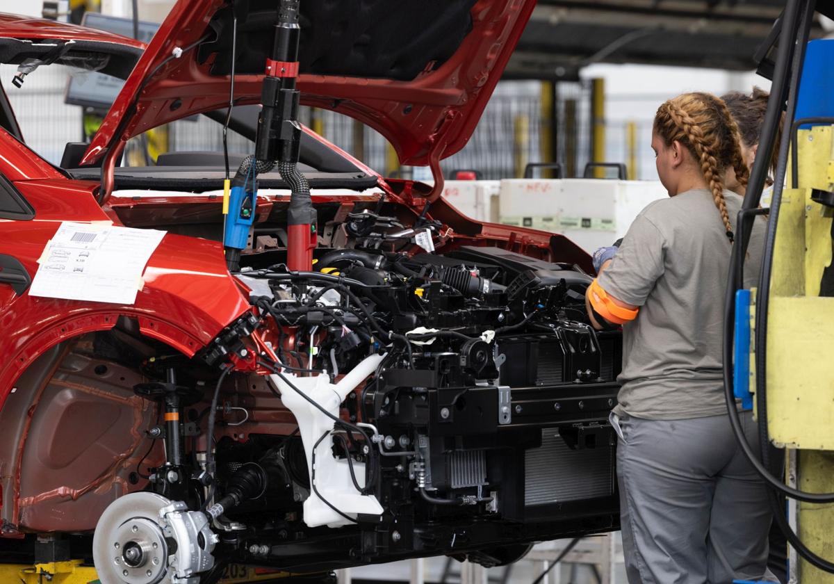 Renault Captur, en cadena de montaje de la factoría de Valladolid.
