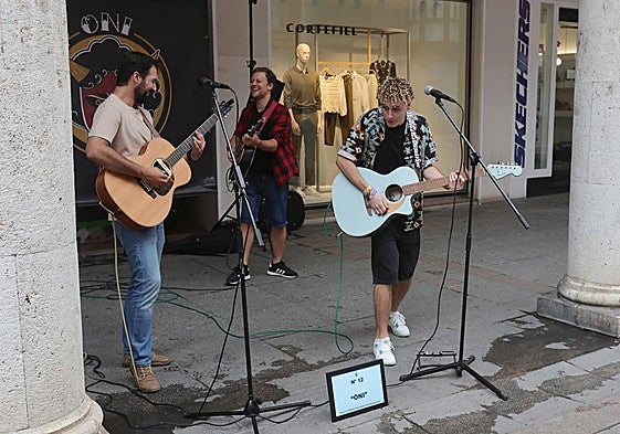 Concurso de músicos callejeros del pasado año en San Antolín.