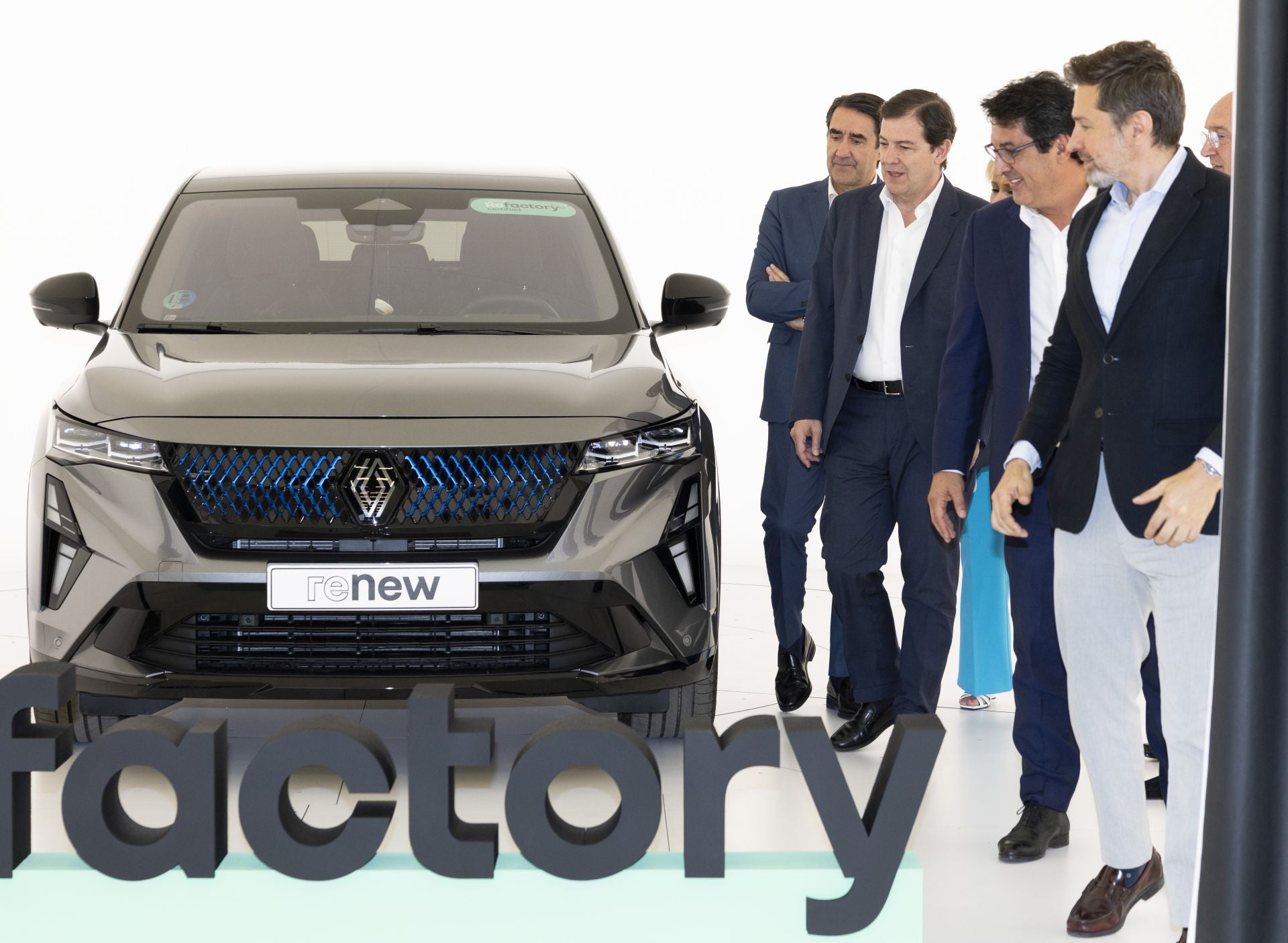 Las imágenes de la inauguración de Renault Refactory Valladolid