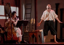 Pepe Viyuela y Sara Águeda.