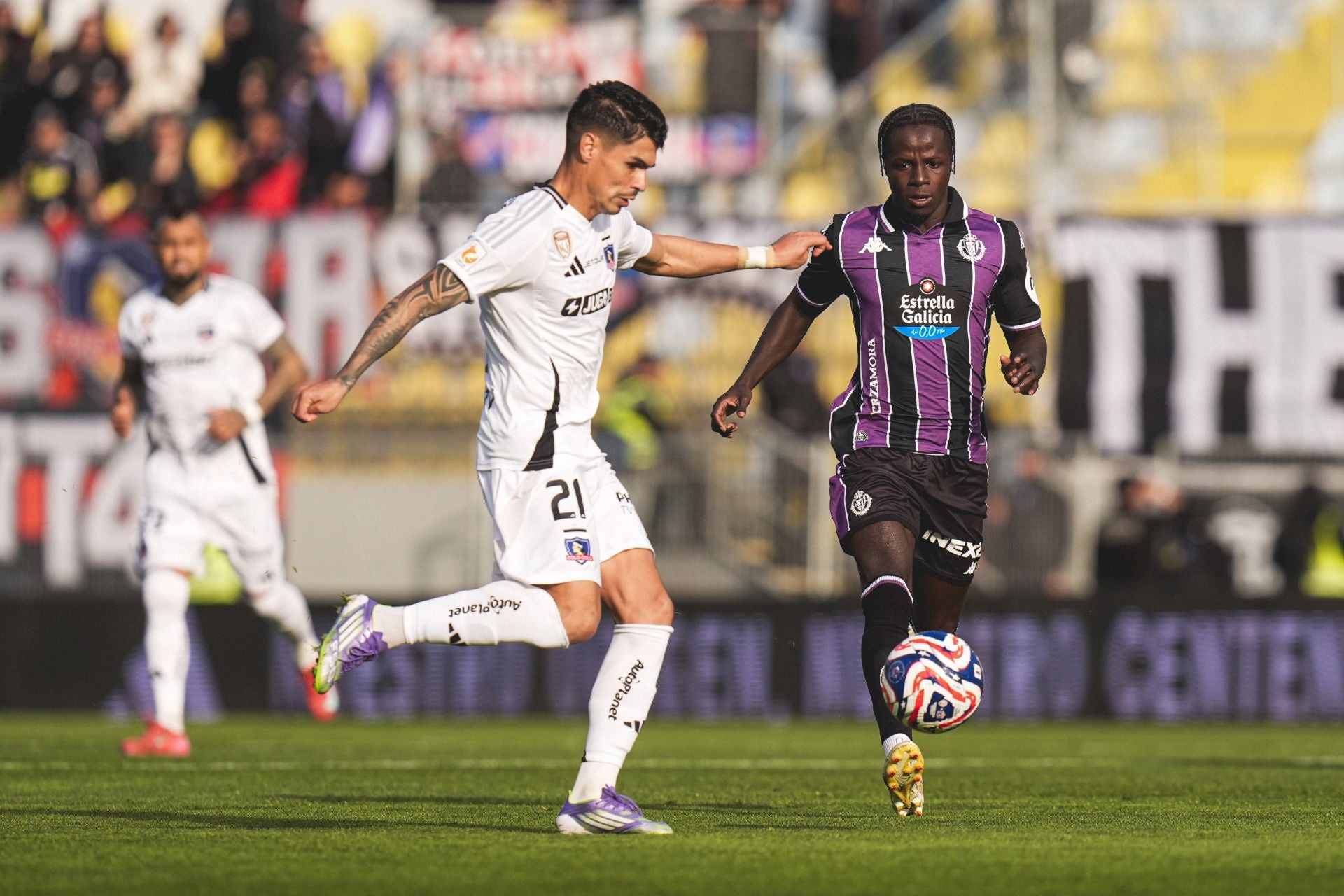 Las imágenes del Colo-Colo 0-2 Real Valladolid