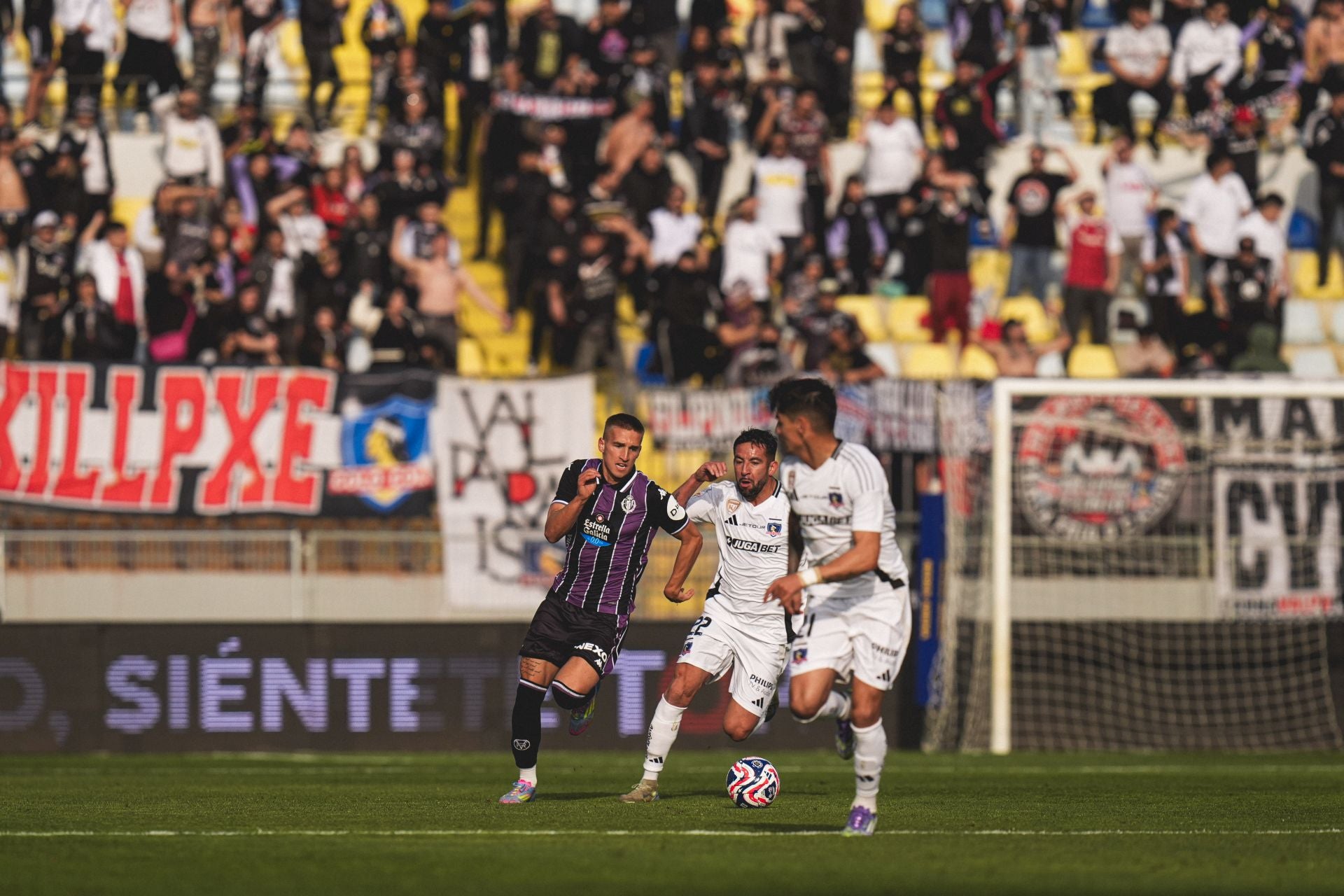 Las imágenes del Colo-Colo 0-2 Real Valladolid
