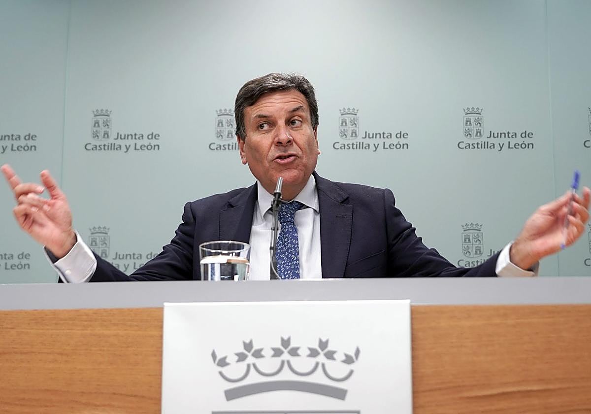 El portavoz de la Junta, Carlos Fernández Carriedo, este jueves en la rueda de prensa posterior al Consejo de Gobierno.