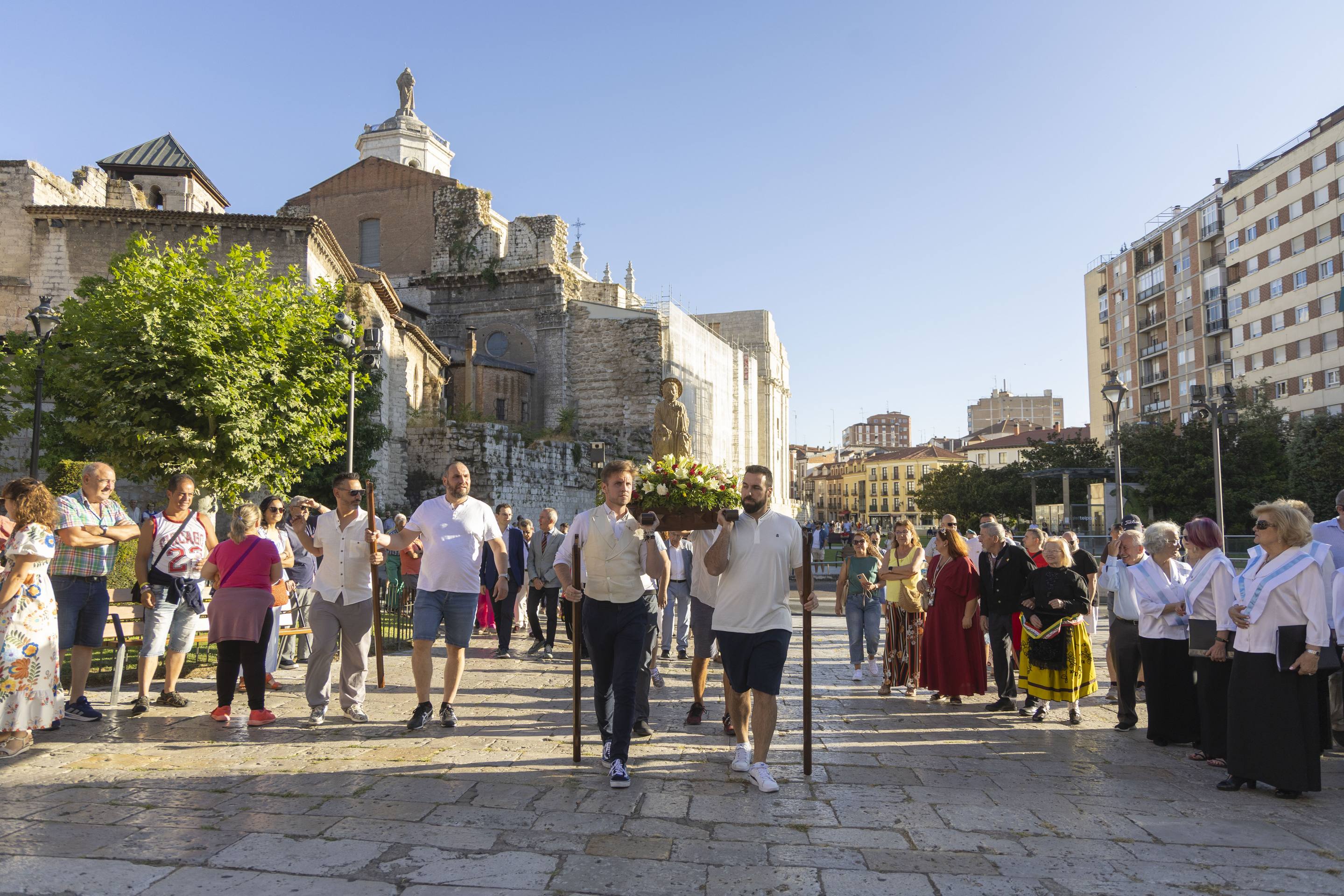 Santiago regresa a las calles de Valladolid