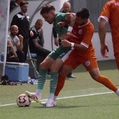 Marc Tenas, durante un partido con el Cornellà.