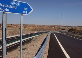 Tramo final de la SG-20 en su conexión con la autovía de Valladolid.