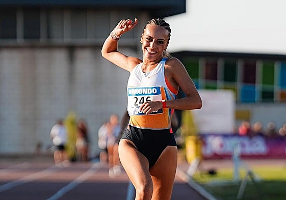 Claudia Guitiérrez, campeona de España sub-20 de 1500 metros.
