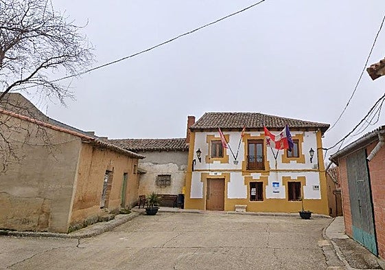 Plaza del Consistorio de Urones de Castroponce, uno de los municipios donde se actuará.