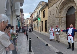 Visita teatralizada por las calles de Carrión de los Condes.