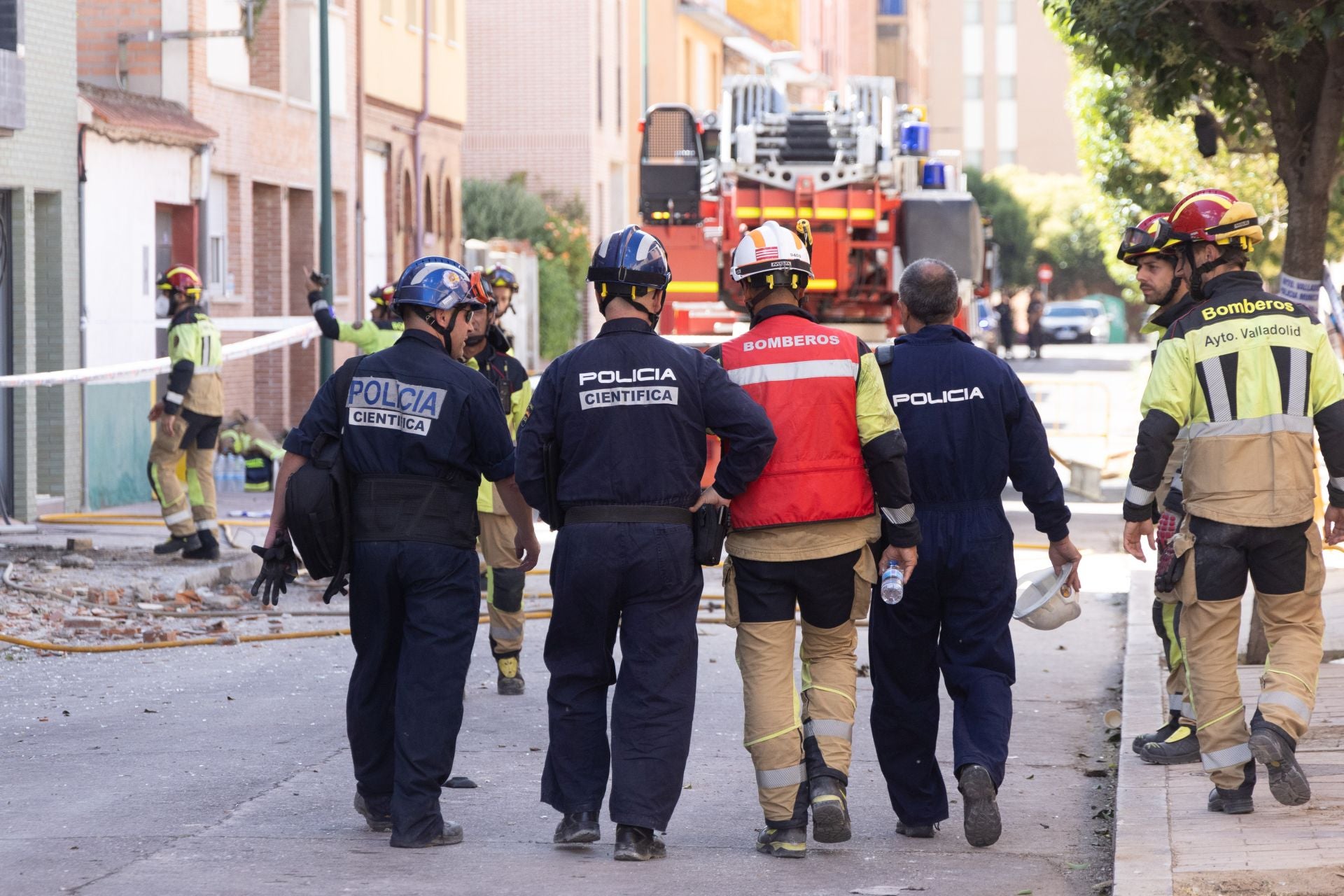 La policía científica en el edificio el 3 de agosto.