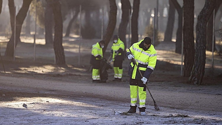El Ayuntamiento rebaja de 37.000 a 5.500 euros la factura a Turismoto por la limpieza de Pingüinos