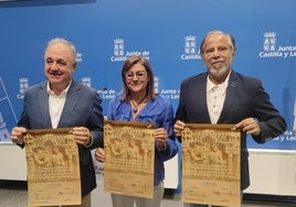 Presentacion del festival con el delegado de la Junta, a la izquierda, la presidenta de la Fundación Cardenal Cisneros y el director de Tierras del Renacimiento, este jueves.