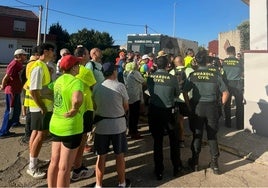 La Guardia Civil ha celebrado un 'briefing' esta mañana con los vecinos