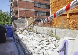 Muro derribado en la calle Marqués de Albaida.