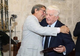 Imágenes del homenaje a Félix Calvo Casasola, eterno alcalde de Villalar, celebrado este viernes en la Villa Comunera