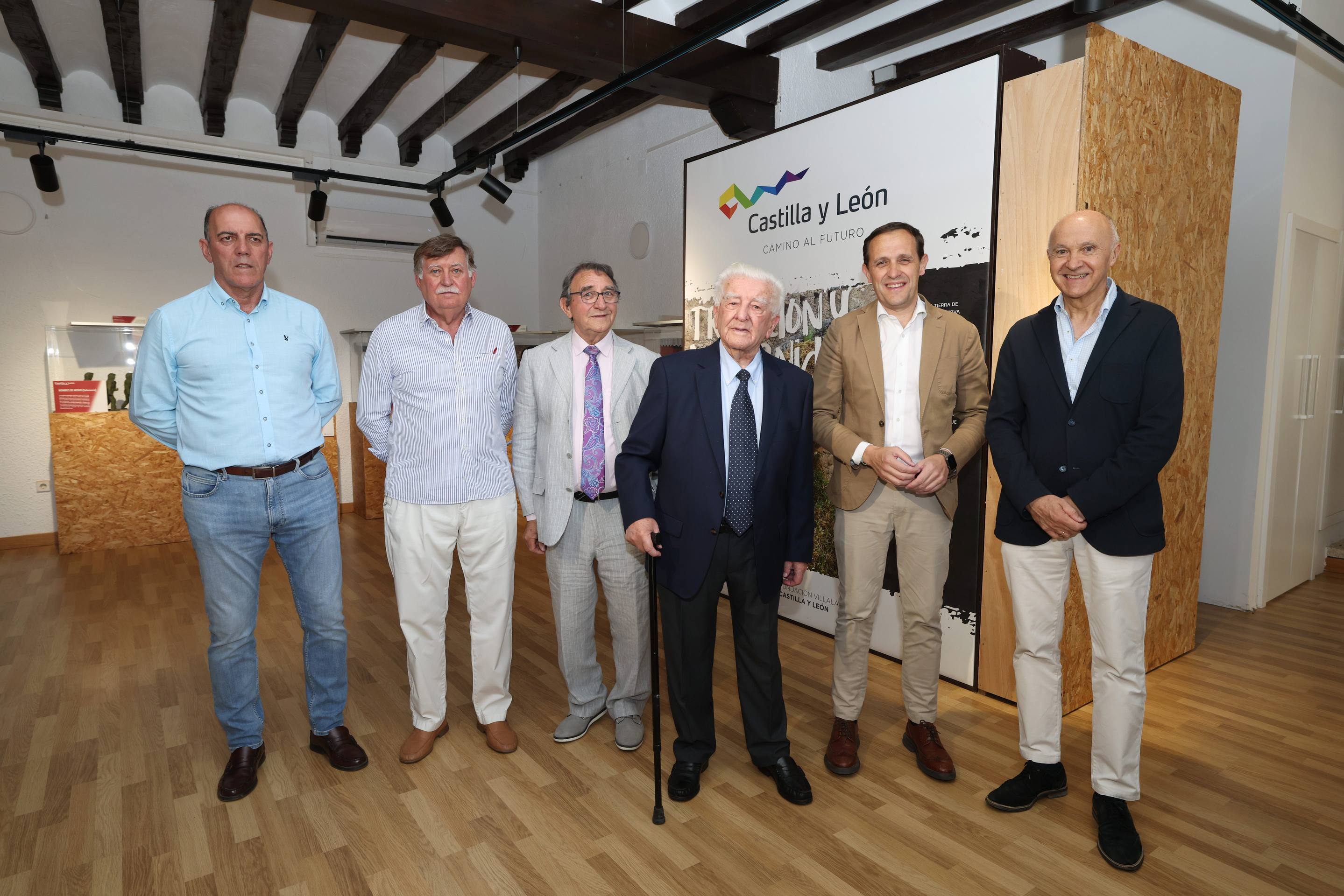Las imágenes del homenaje a Félix Calvo Casasola, el eterno alcalde de Villalar