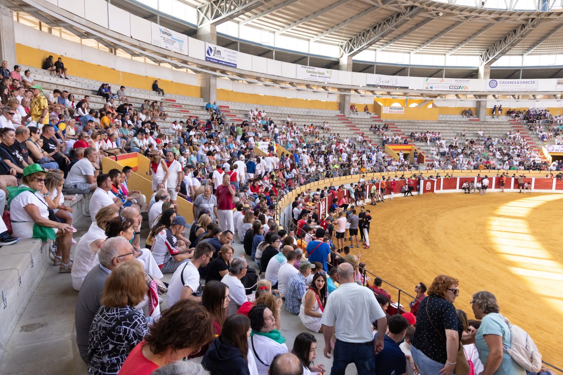 Encierro y probadilla en las fiestas de Íscar