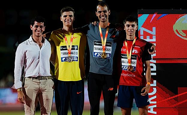 Leonardo, en el podio de su prueba.