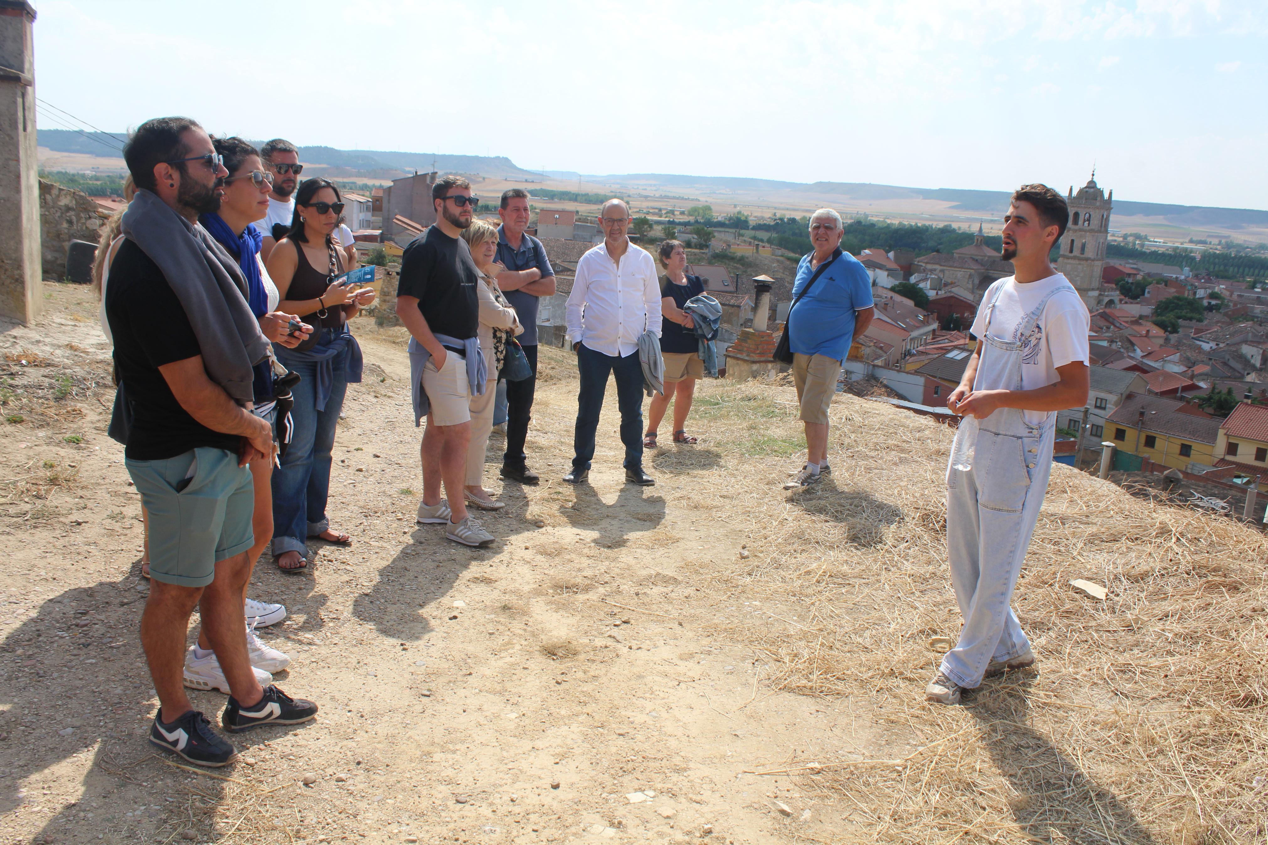 XI Ruta Guiada por las Bodegas y Cuevas de Dueñas