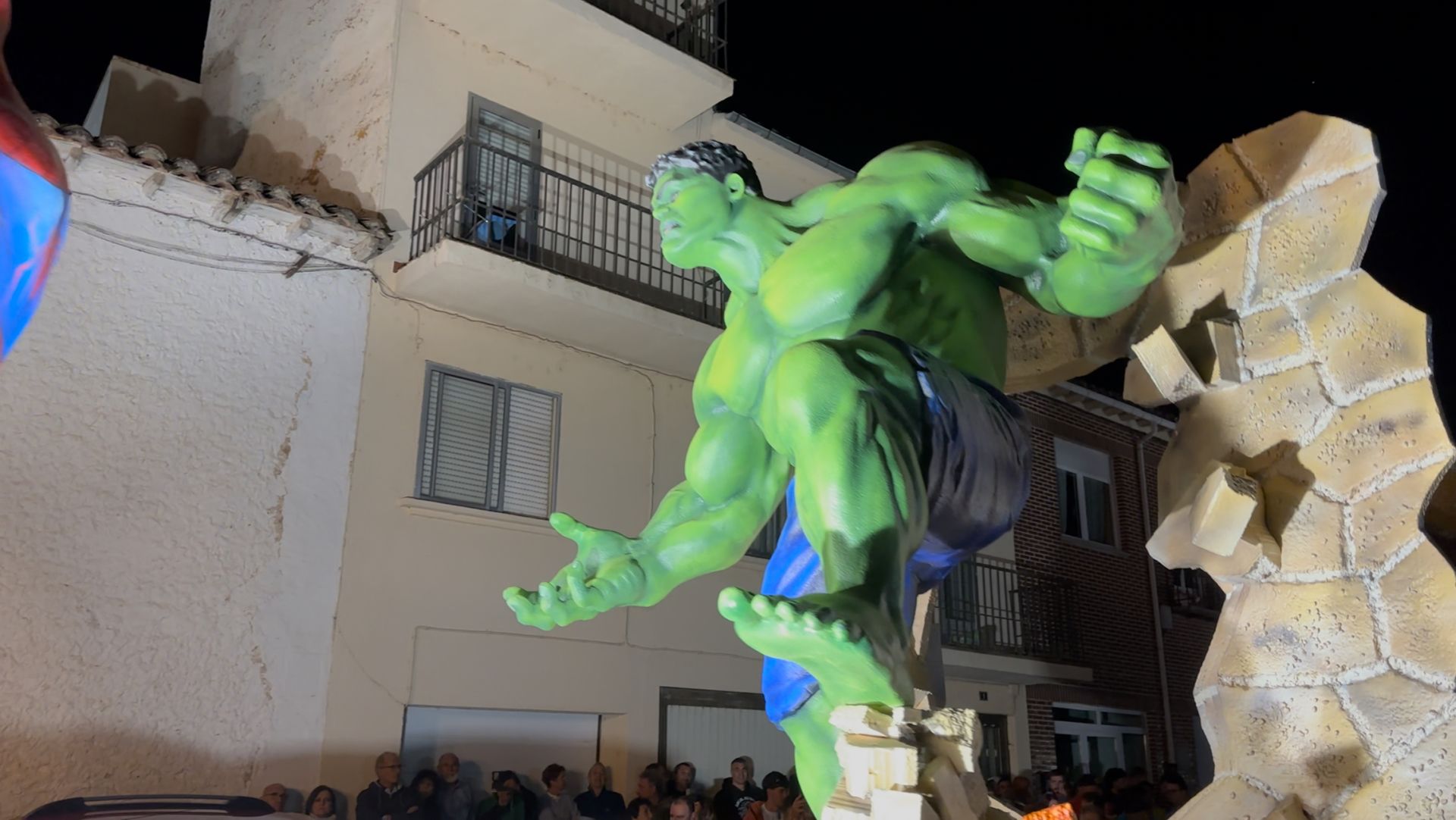 El prólogo del desfile en Herrera, otro nocturno