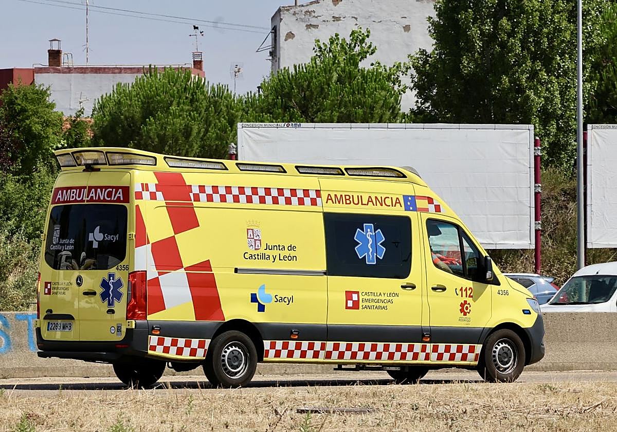 Ambulancia de Sacyl, en imagen de archivo.