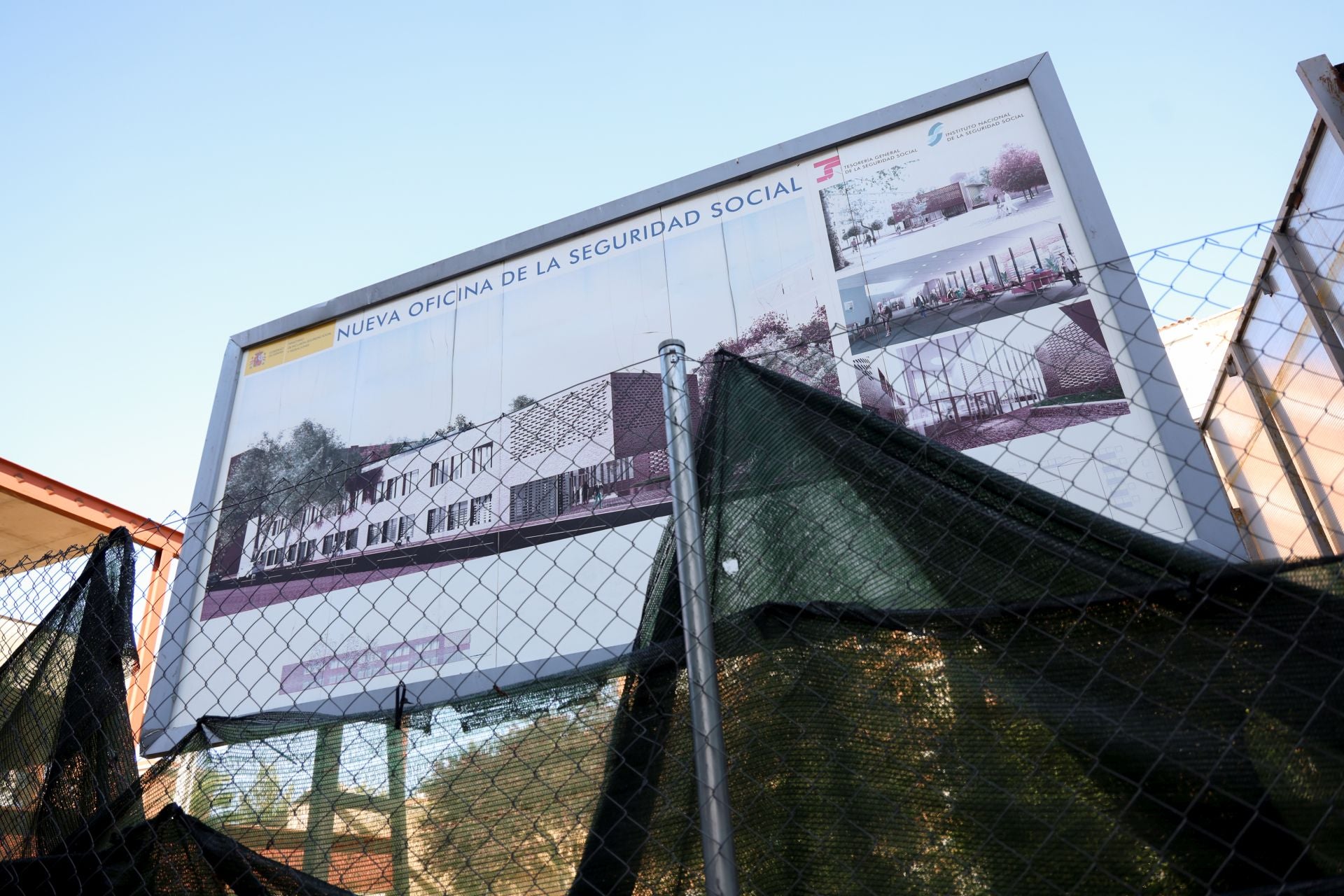 Estado de las obras en el solar del antiguo colegio San Juan de la Ctruz