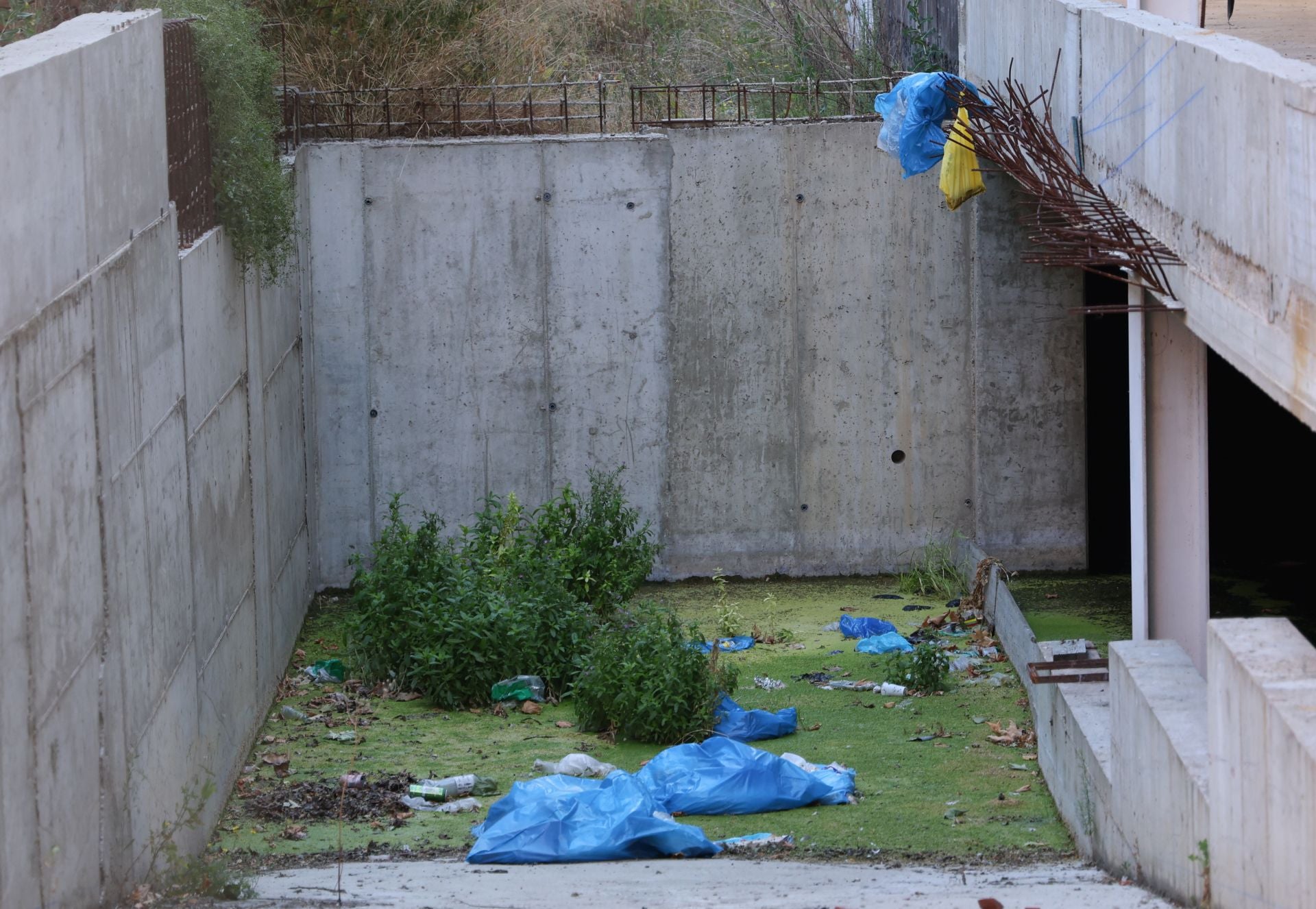 Estado de las obras en el solar del antiguo colegio San Juan de la Ctruz