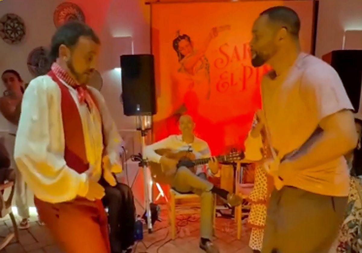Will Smith en un tablao flamenco.