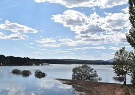 Embalse de Aguilar, estos últimos días.