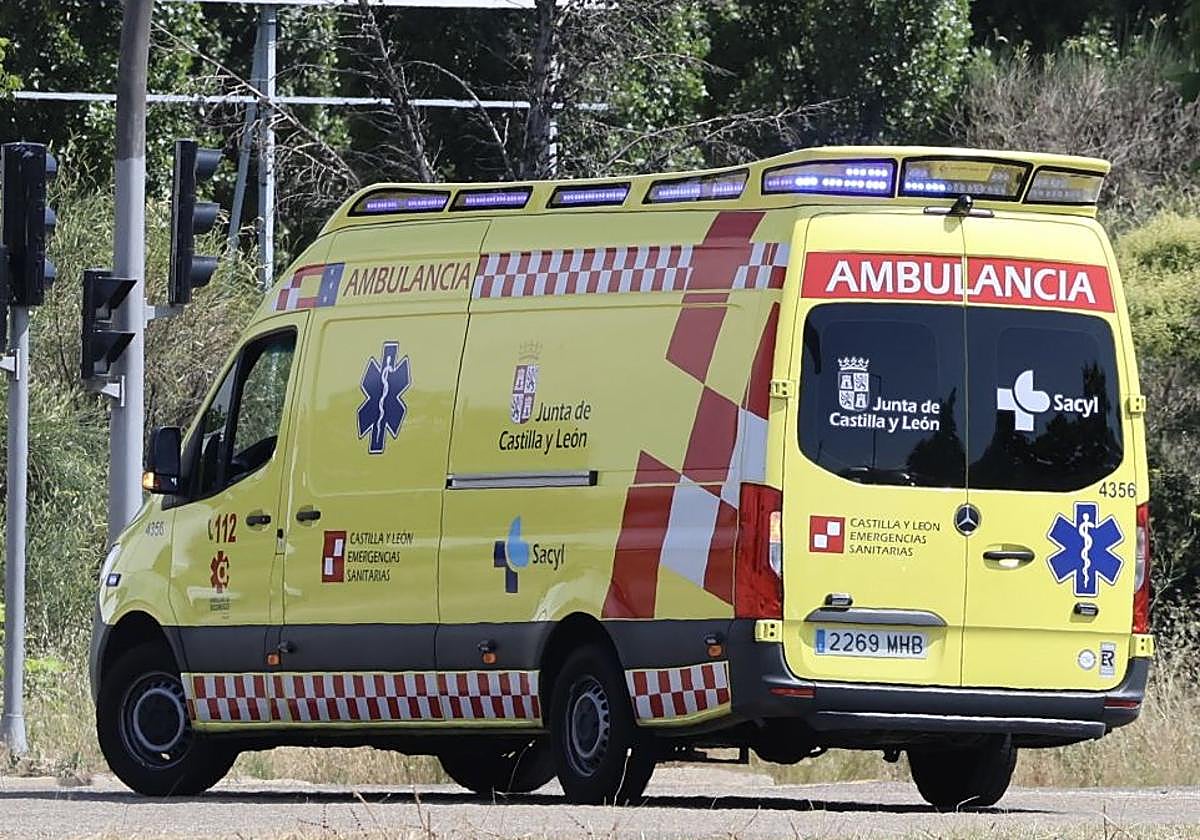Ambulancia de Sacyl, en imagen de archivo.
