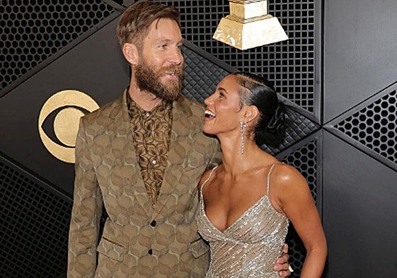 Calvin Harris con su esposa Vick Hope, en una imagen de archivo.